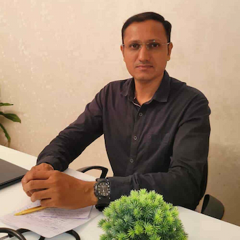 Dr Siddharth Meva Ayurvedic Doctor in Surat